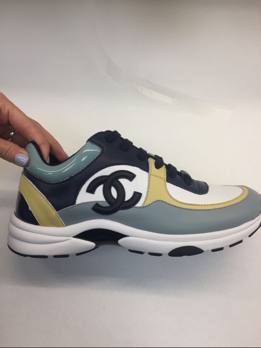 CHANEL CC Logo Multicolor Leather Sneakers Trainers 37.5 New With Tags